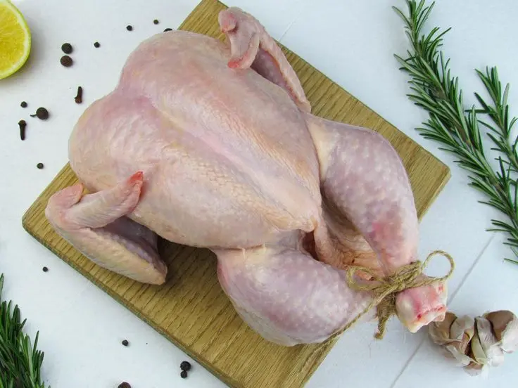 Whole Chicken With Skin Half & Full (1 Kg Half)